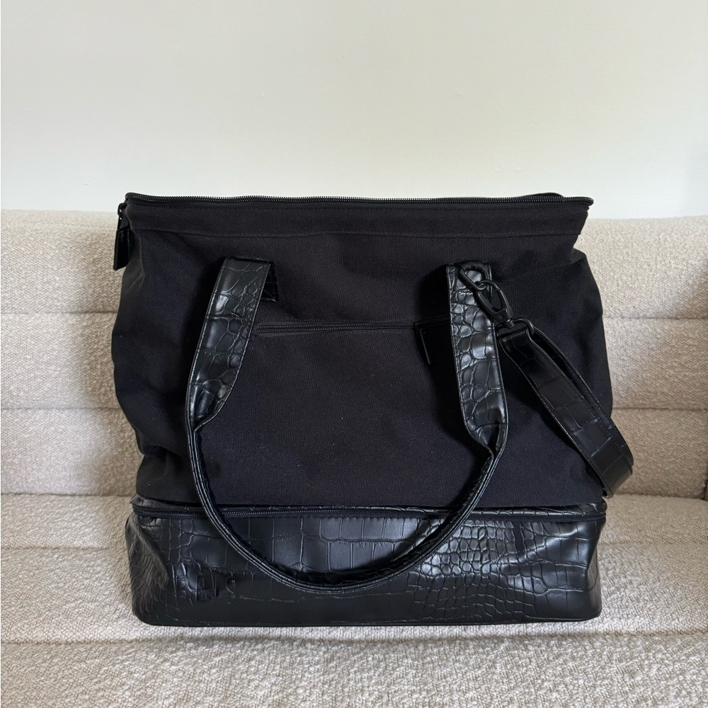 BÉIS - The Convertible Mini Weekender